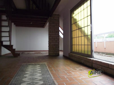 Duplex - 102 m² - 4 pièces