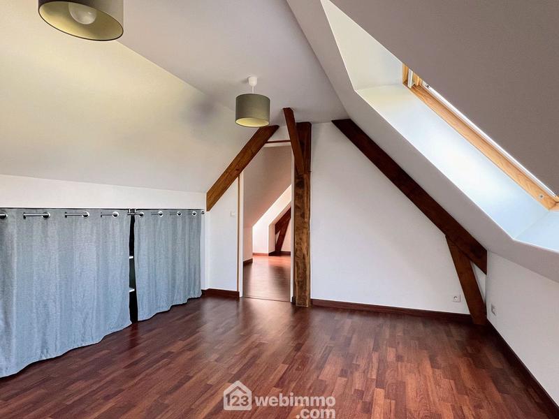 Maison - 185 m² - 5 pièces