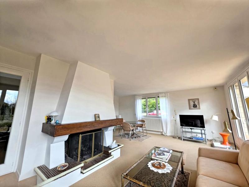 Maison - 162 m² - 5 pièces