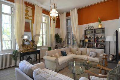 Maison de domaine - 1 200 m² - 30 pièces