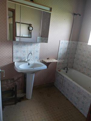 Maison - 75 m² - 5 pièces