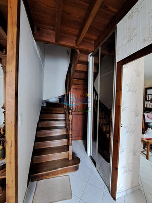 Maison - 141 m² - 5 pièces