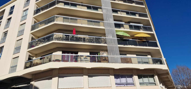 Appartement - 122 m² - 4 pièces