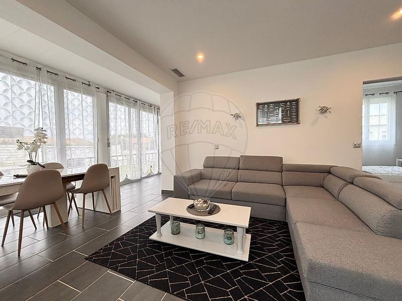 Maison - 105 m² - 6 pièces