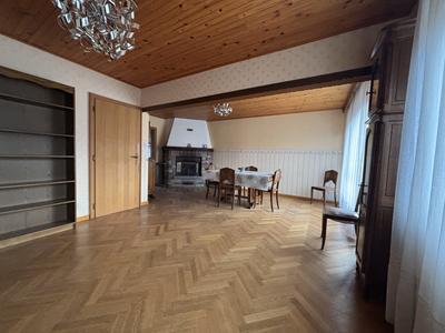 Maison - 127 m² - 5 pièces