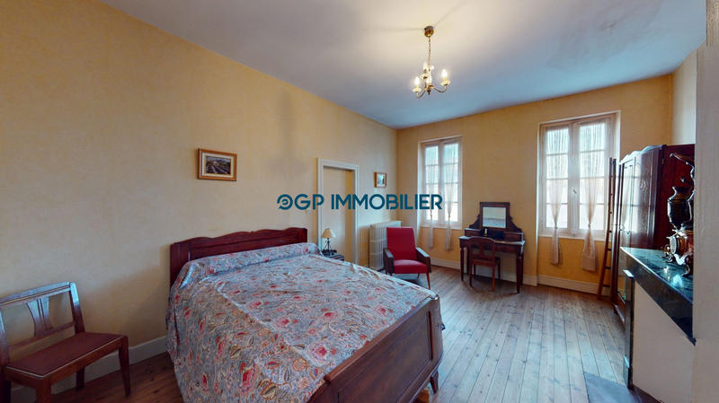 Maison - 175 m² - 6 pièces