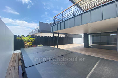 Villa - 216 m² - 7 pièces