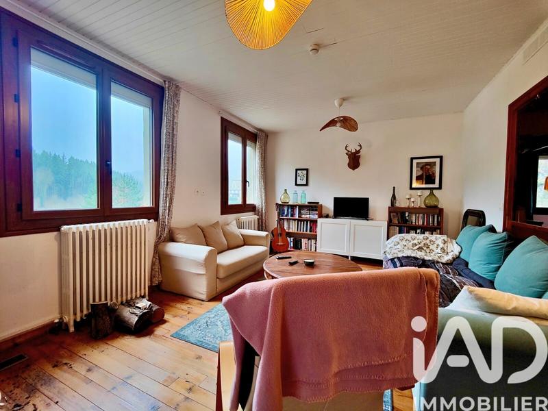 Maison - 231 m² - 11 pièces