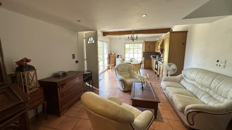 Maison - 88 m² - 4 pièces