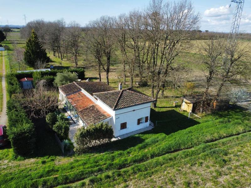 Propriété - 100 m² - 7 pièces