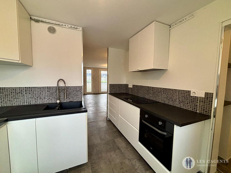 Appartement - 75 m² - 4 pièces