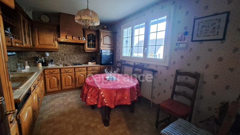 Pavillon - 102 m² - 7 pièces