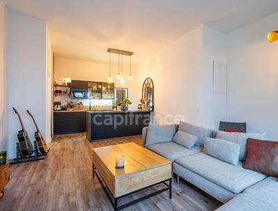 Appartement - 84 m² - 4 pièces