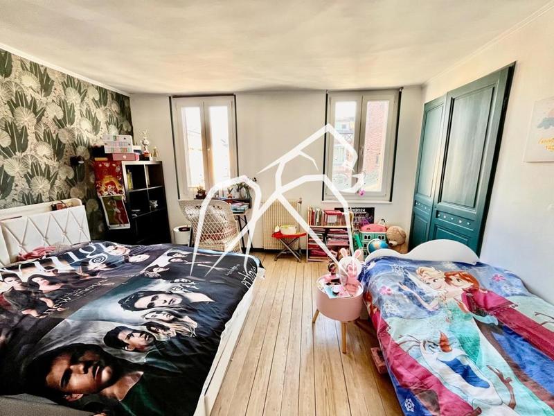 Maison ancienne - 96 m² - 4 pièces