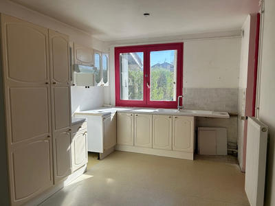 Pavillon - 95 m² - 4 pièces