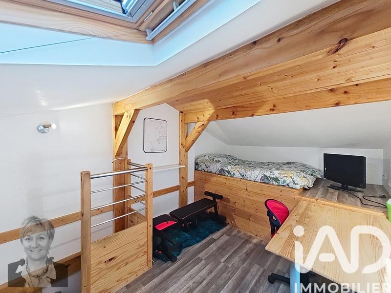 Maison - 92 m² - 5 pièces