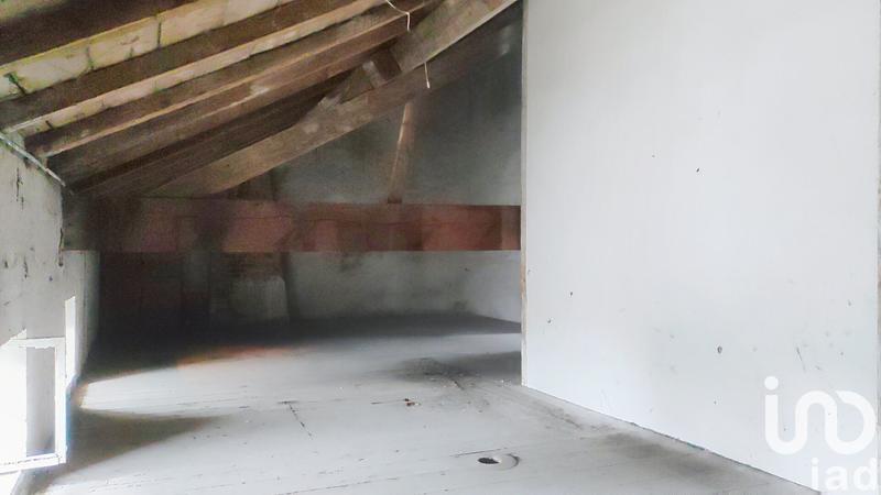 Appartement - 120 m² - 1 pièce