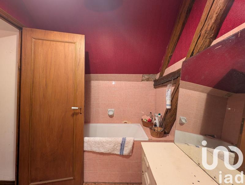 Maison - 253 m² - 7 pièces