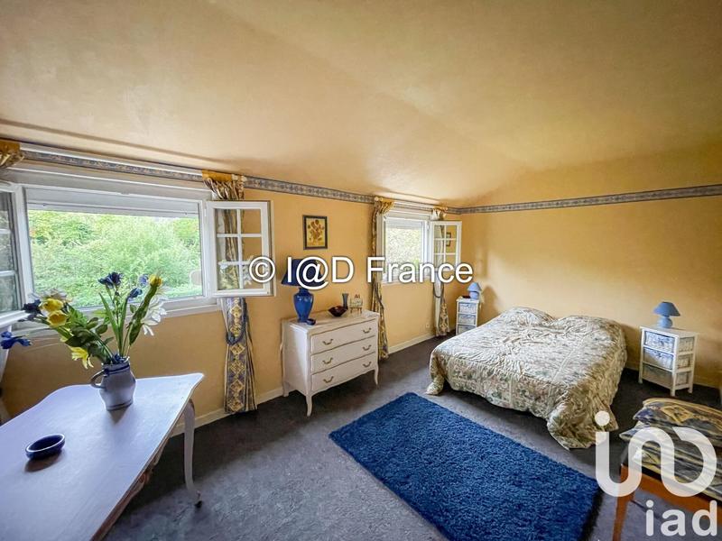 Maison - 160 m² - 8 pièces