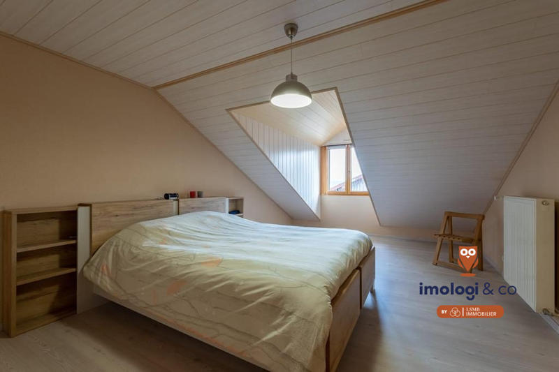 Duplex - 193 m² - 6 pièces