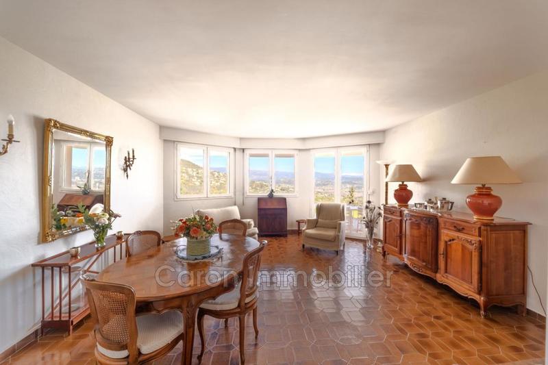 Villa - 182 m² - 8 pièces