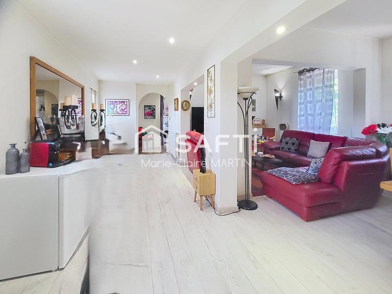 Local commercial - 190 m² - 8 pièces