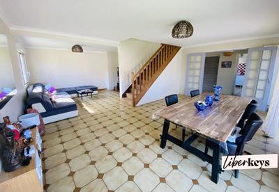 Maison - 150 m² - 6 pièces