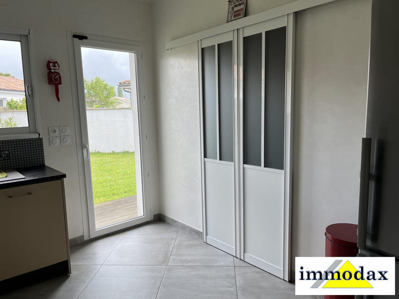 Maison contemporaine - 143 m² - 4 pièces