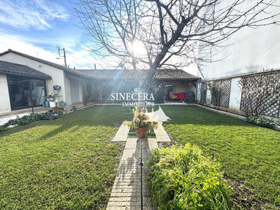 Maison - 151 m² - 5 pièces