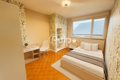 Propriété - 162 m² - 10 pièces