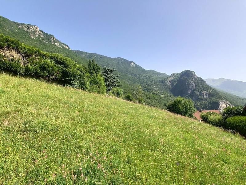 Terrain - 1 805 m²