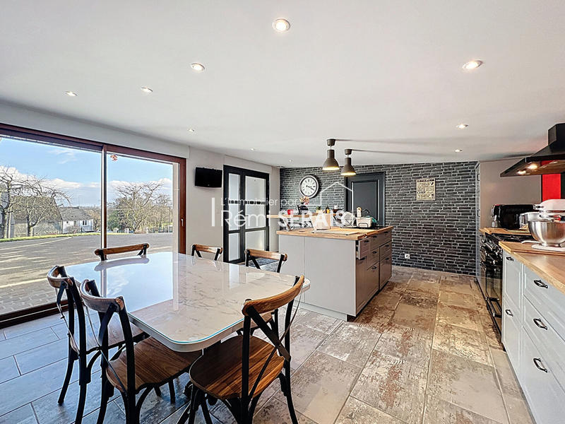 Maison - 164 m² - 6 pièces