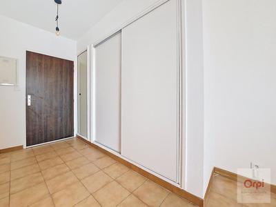 Studio - 28 m² - 1 pièce