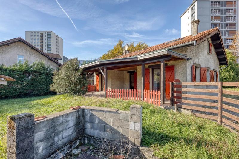 Maison - 160 m² - 7 pièces