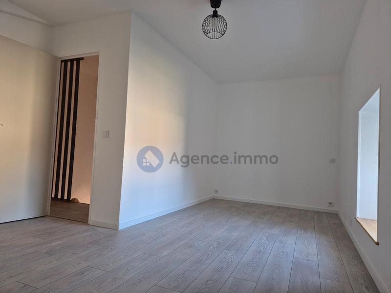 Maison traditionnelle - 140 m² - 4 pièces