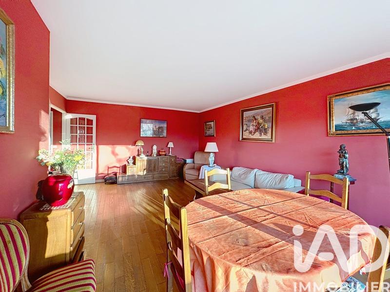 Appartement - 90 m² - 4 pièces