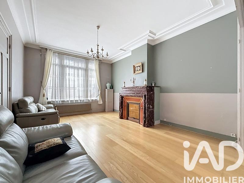 Maison - 166 m² - 6 pièces