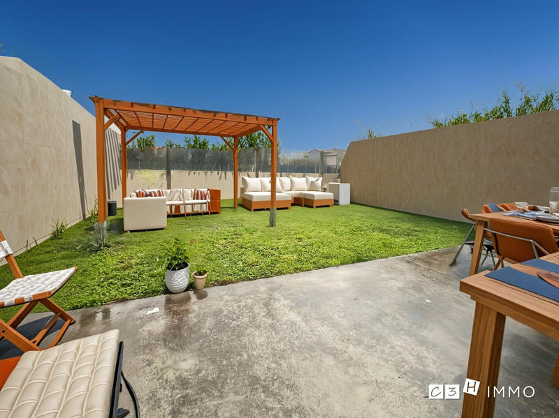 Maison - 83 m² - 4 pièces