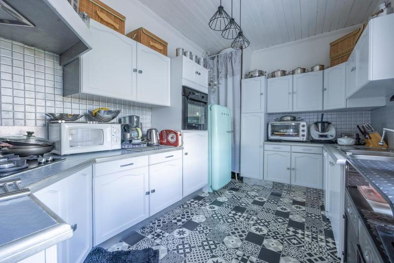 Maison - 182 m² - 7 pièces