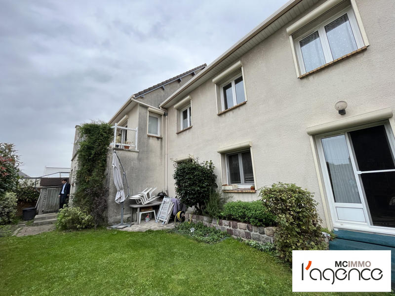 Maison - 175 m² - 8 pièces