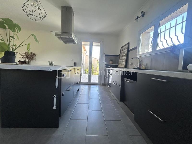 Maison - 96 m² - 4 pièces