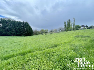 Terrain - 1 500 m²