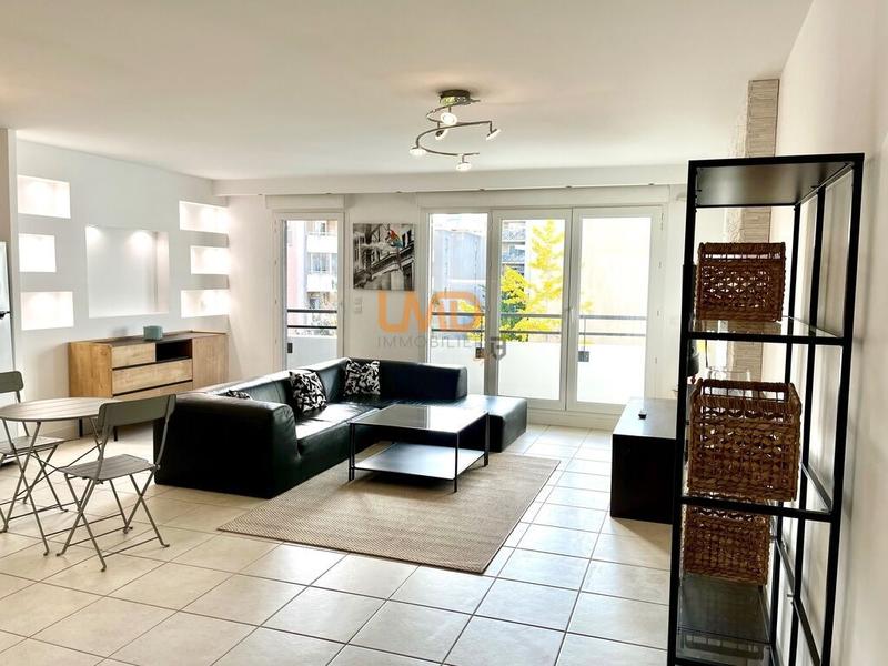 Appartement - 65 m² - 3 pièces