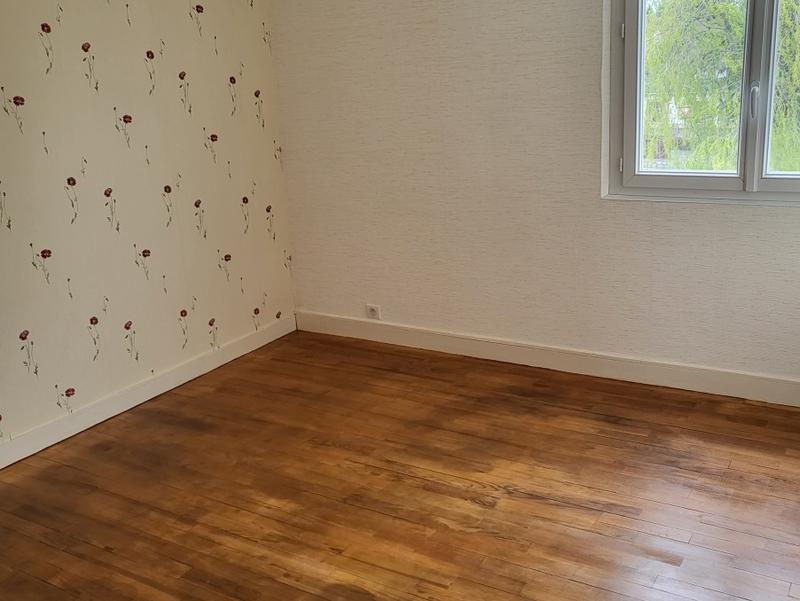 Maison - 80 m² - 5 pièces