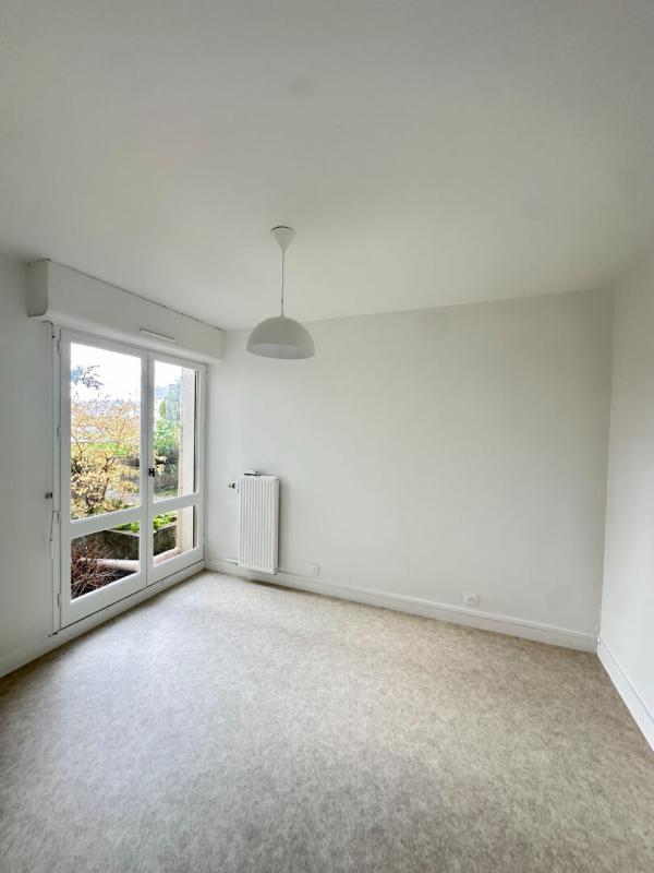 Appartement - 64 m² - 2 pièces