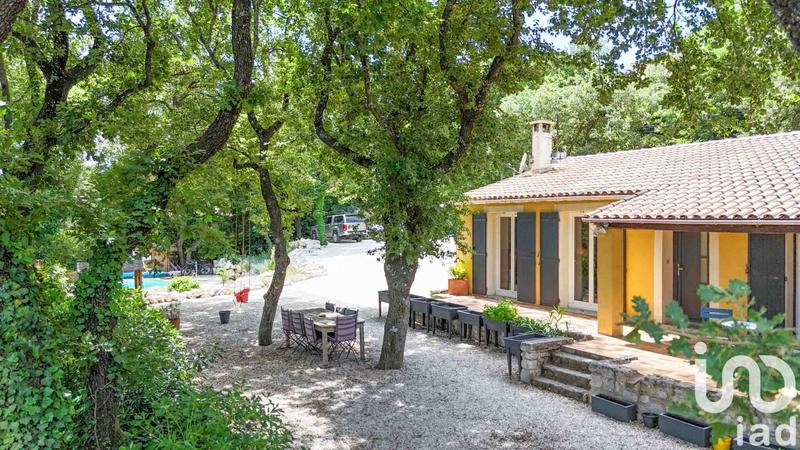 Maison - 92 m² - 4 pièces