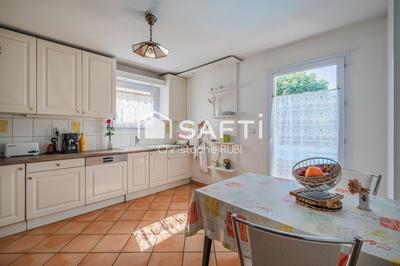 Maison - 165 m² - 7 pièces