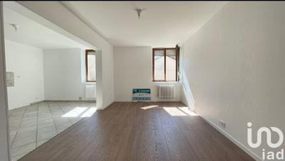 Appartement - 101 m² - 4 pièces