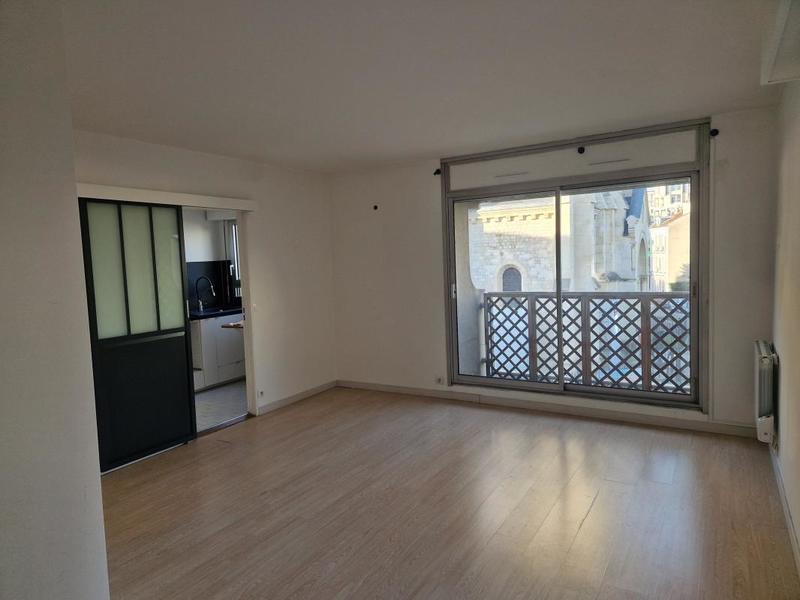 Studio - 31 m² - 2 pièces