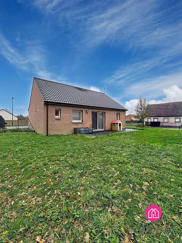 Maison - 74 m² - 4 pièces